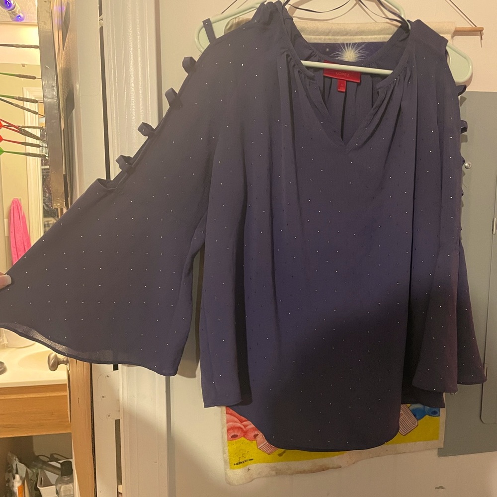 Jenifer Lopez blouse v neck size m